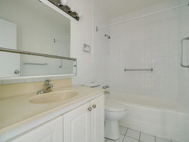 650 Briar Hill Ave — Photo 24