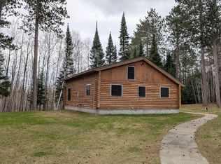 8832 River Dr, Angora, MN 55703