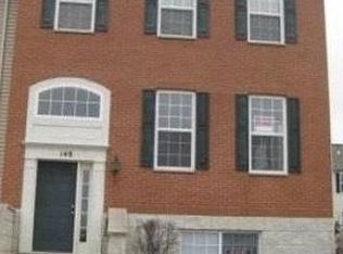 148 Jackson St, Gilberts, IL 60136