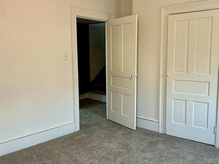 270 Grant St — Photo 13