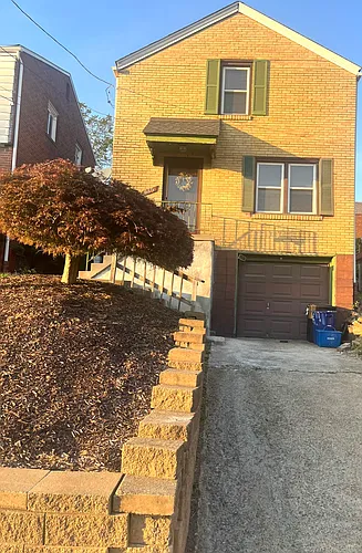615 Dunster St Photo 1