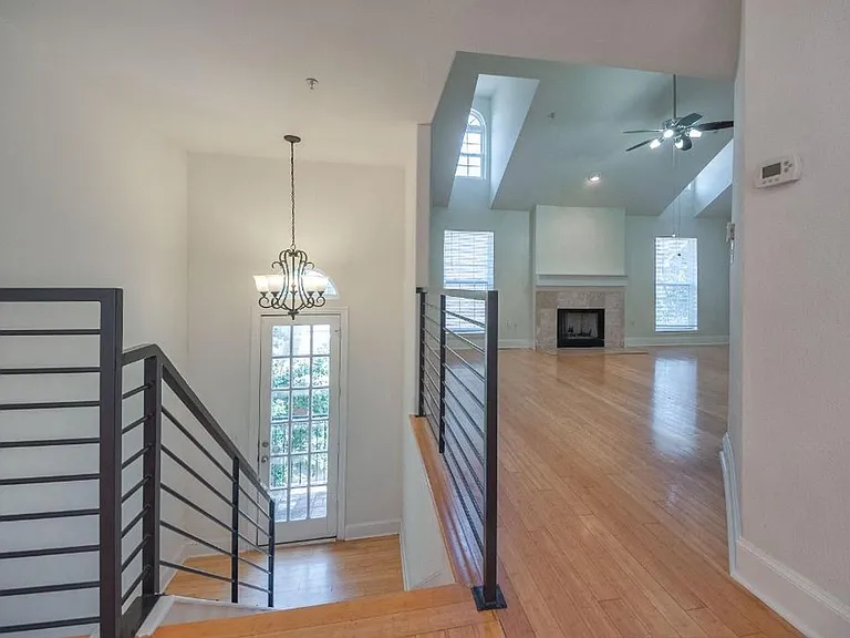 5713 Lewis St — Photo 33