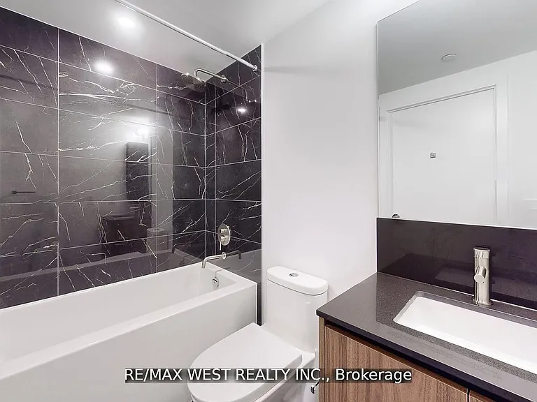 1100 Sheppard Ave W #1023 — Photo 25