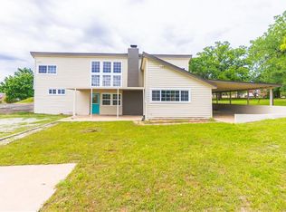 320 SE 7th St, Blanchard, OK 73010