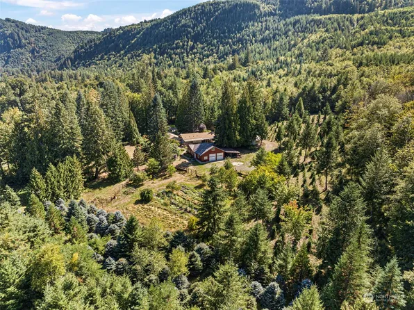 118 Dodge Road, Morton, WA 98356