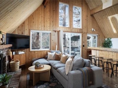 1280 Montreal Dr, Lake Arrowhead, CA, 92352