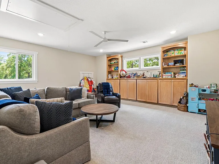 2149 Pine Acres Dr — Photo 34
