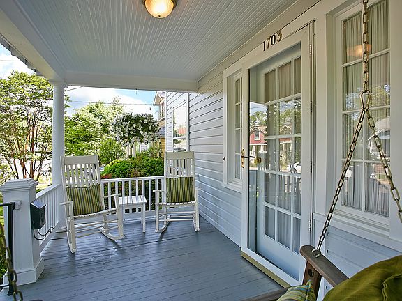 2nd image of 1703 N Nelson St