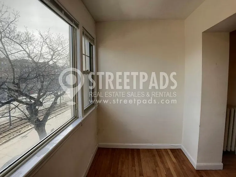 1317 Commonwealth Ave #304 — Photo 9