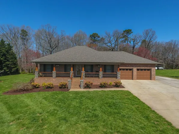 2676 Goldrush Dr, Lincolnton, NC 28092