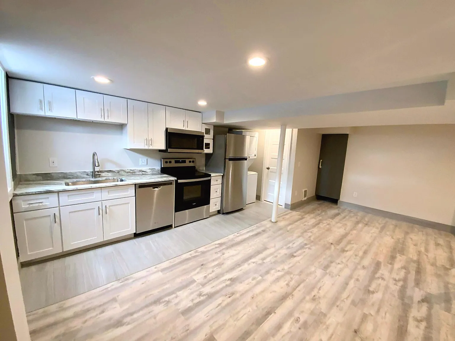 62 Church Ave — Photo 4