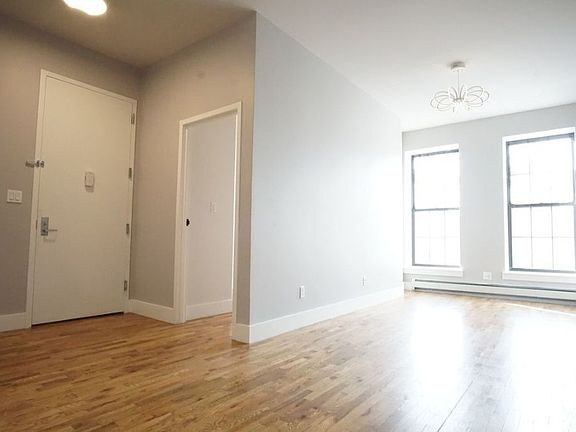 4th image of 1084 Bedford Ave #3AA