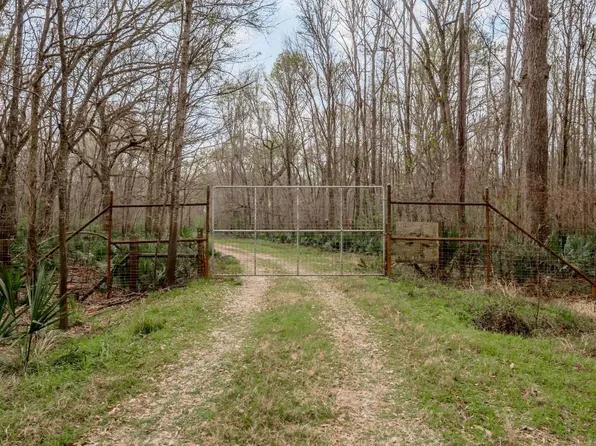 1 Harper Branch Rd #2, Trinity, TX 75862