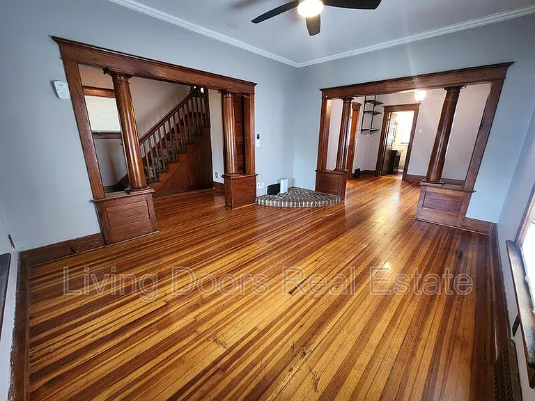 837 Peach St — Photo 5