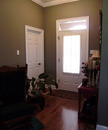 2nd image of 104 Lake Olivia Dr