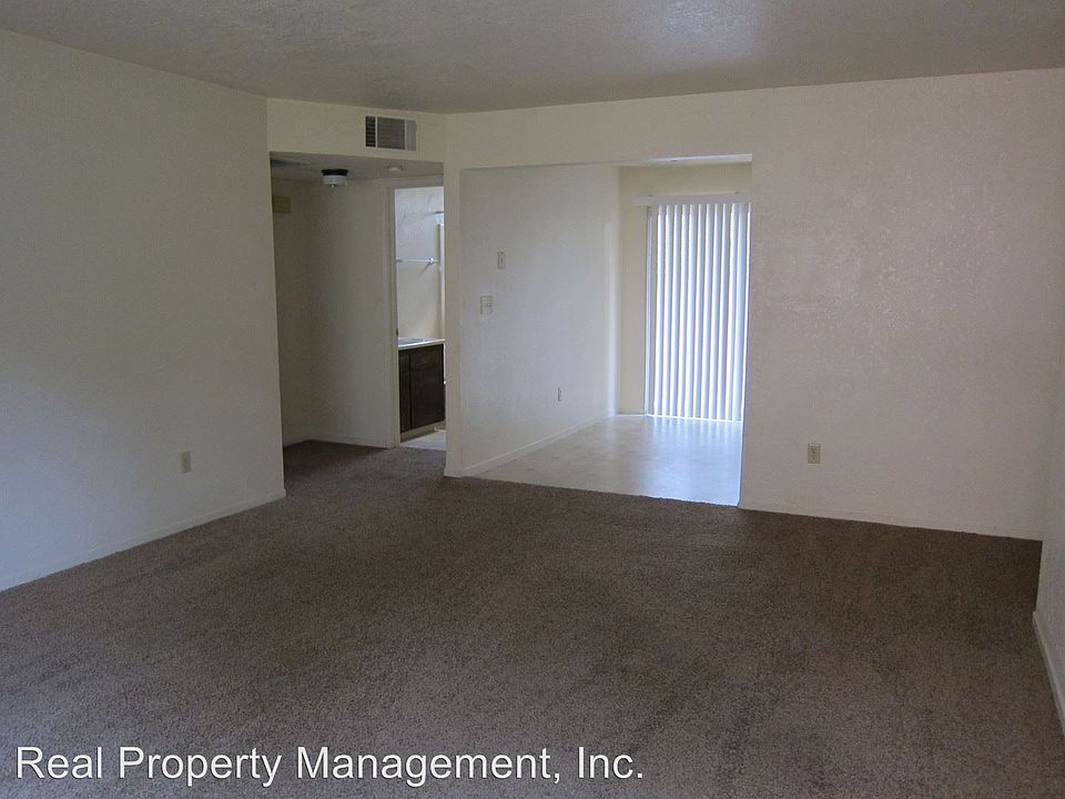 2nd image of 1120 Layton Rd APT 5