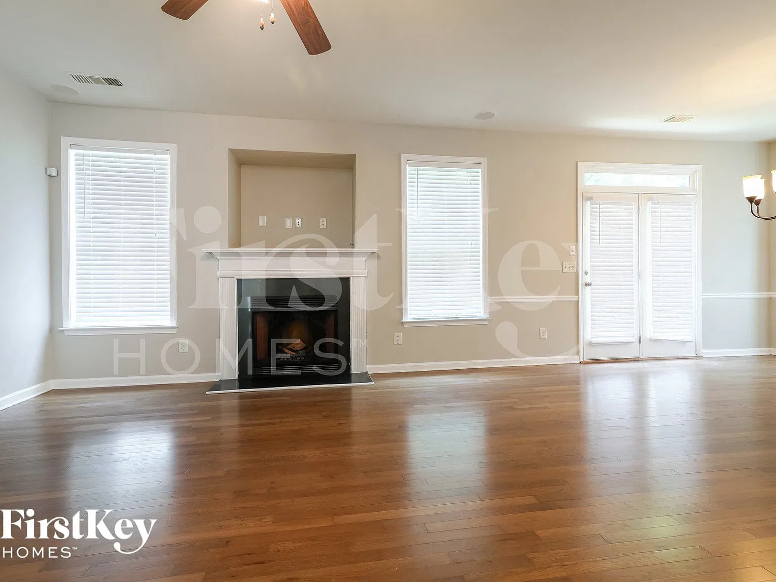 2 bed, 2.5 bath, 1788 sqft, $2,555 — Photo 3