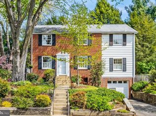 5007 34th Rd N, Arlington, VA 22207