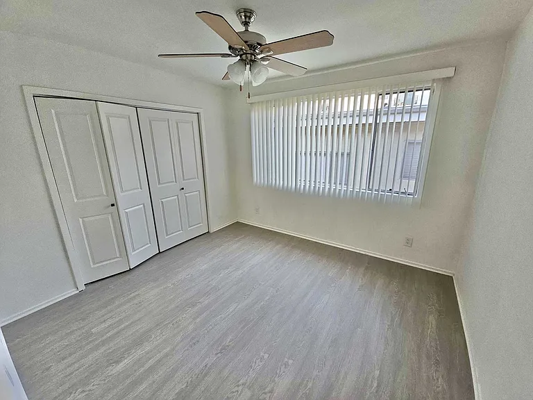 Fruitland Dr — Photo 17