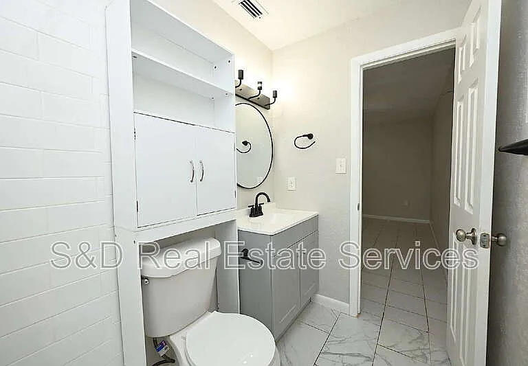 907 Swann Dr — Photo 27