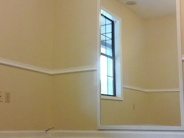 2626 Oak St — Photo 15