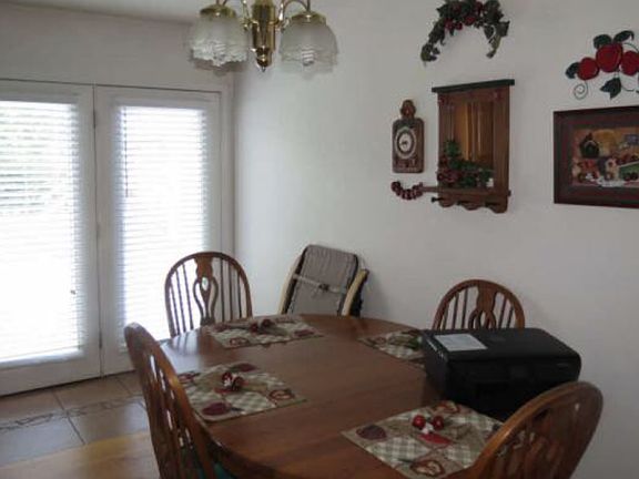 Dining Room/Kitchen