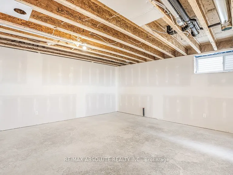 399 Sterling Ave — Photo 23