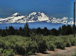 17450 Star Thistle Ln, Bend, OR 97703