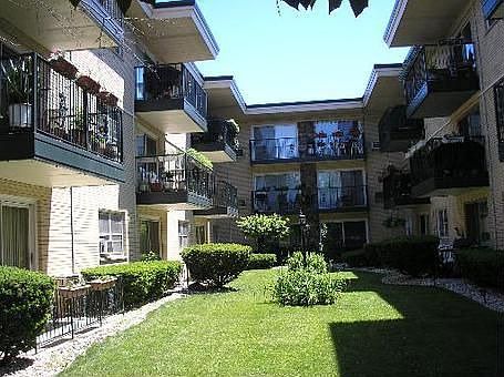 1st image of 4123 N Keeler Ave APT 1G