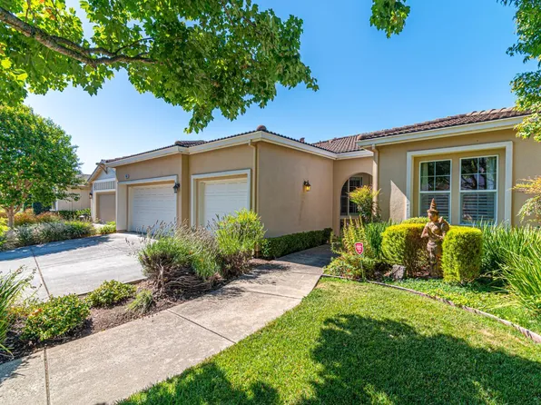 7541 Walnut Orchard Way, Santa Rosa, CA 95409