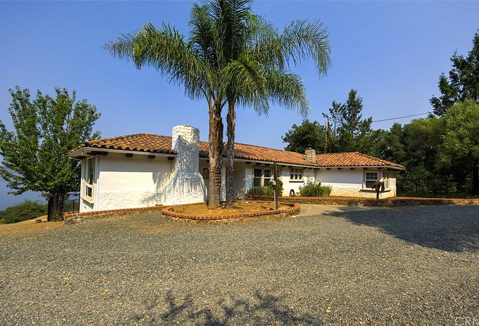 1st image of 1925 Westlake Dr