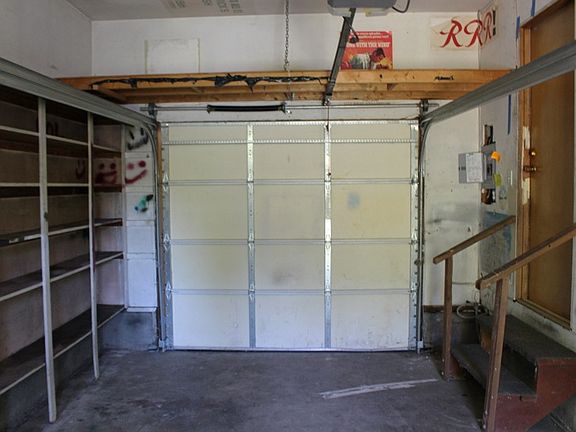 2nd image of 5726 119th Ave E
