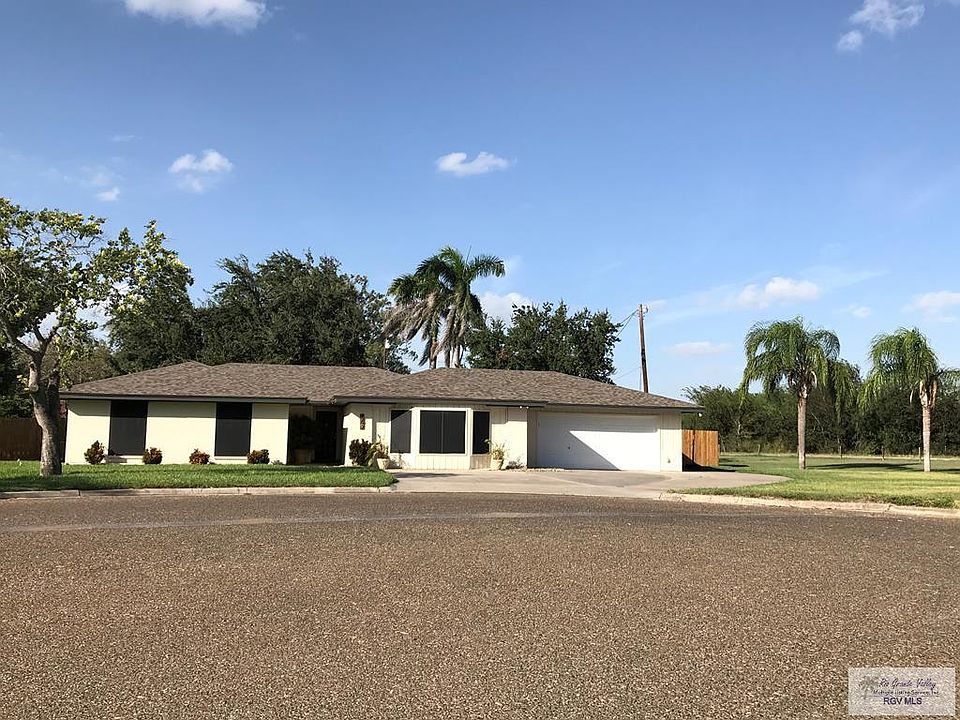 1st image of 809 Parker Cir