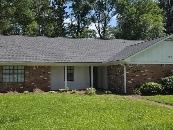 707 Chestnut Dr, Starkville, MS 39759