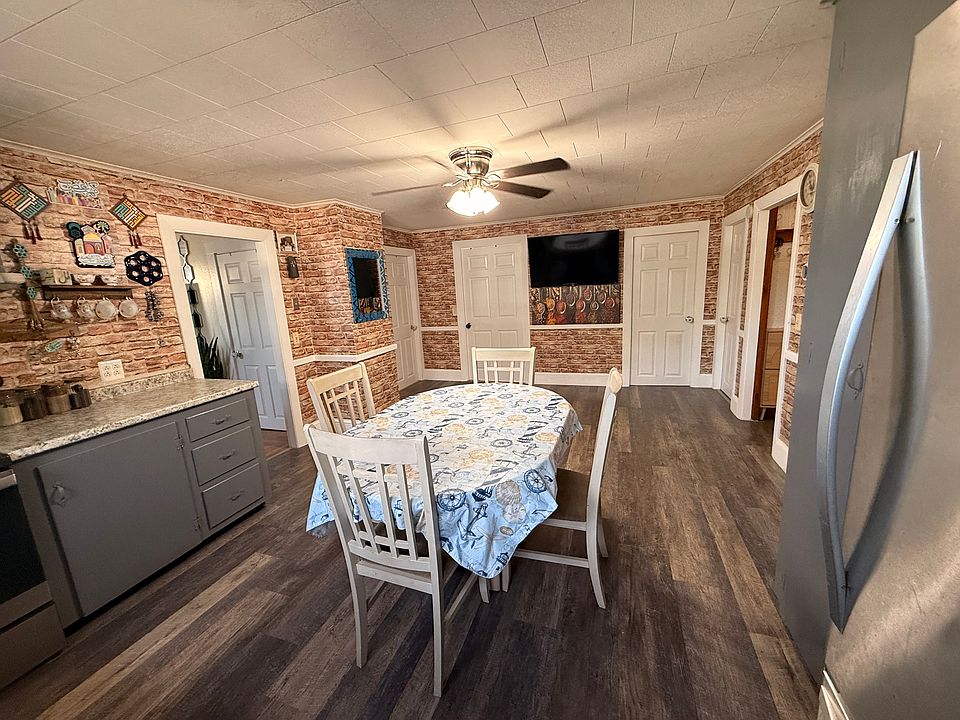 1st image of 19 Victory Ave #101