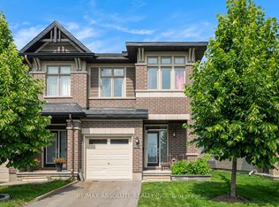 560 Triangle St N, Ottawa, ON K2V0M5