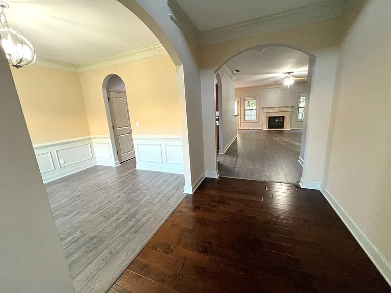 698 Channel Ln — Photo 5