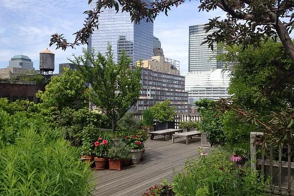 Sold by Citi Habitats | media 26