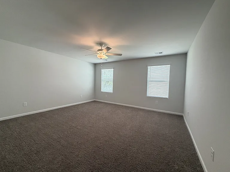 512 Outpost Way — Photo 12
