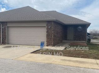 5603 N Purple Ln, Ozark, MO 65721