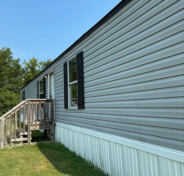 410 Kasey Cir — Photo 1