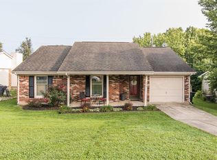 3301 Featherston Dr, Lexington, KY 40515