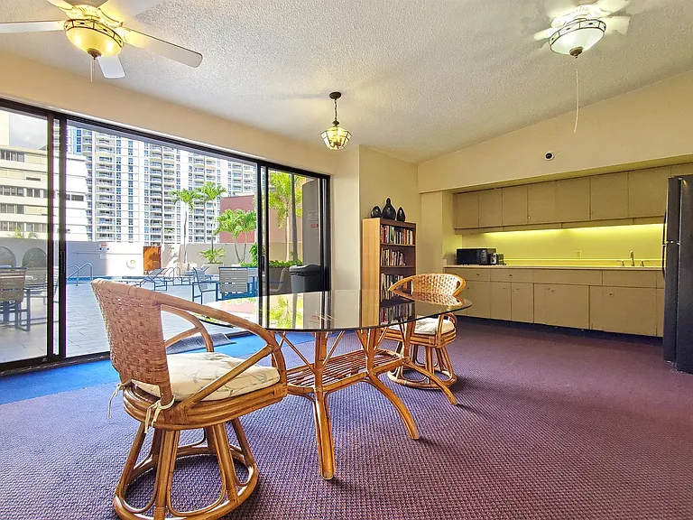 1910 Ala Moana Blvd #17B-17B-17B — Photo 17