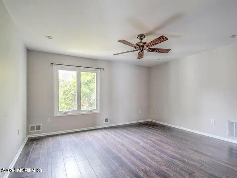 20 Tower Hill Dr #1009 — Photo 13