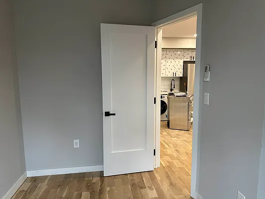 Rented by Premier One Realty LLC | media 5