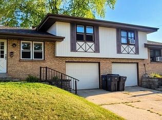 427 Freeman St, Waukesha, WI 53189
