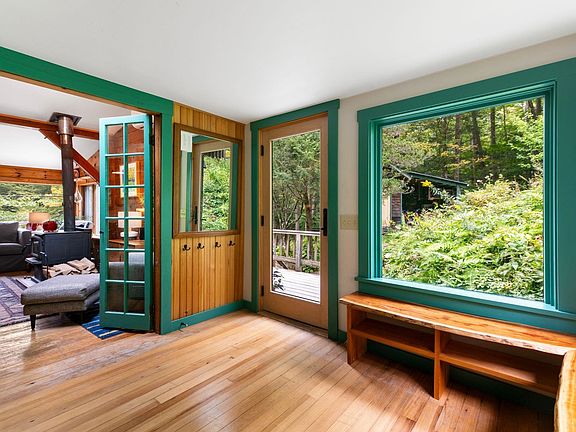 5th image of 3042 Sweet Pond Road