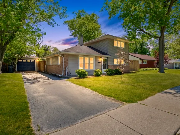 317 Seminole St, Park Forest, IL 60466
