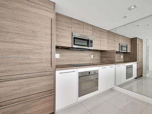 2nd image of 400 Sunny Isles Blvd #417