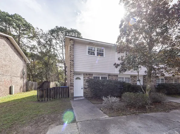 1305 Mathis Ferry Rd, Mount Pleasant, SC 29464